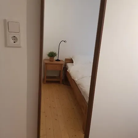 Gretchens Apartment